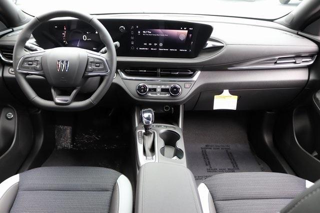 new 2025 Buick Envista car, priced at $27,280