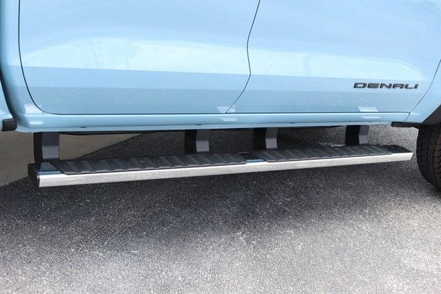 new 2025 GMC Canyon car, priced at $55,385