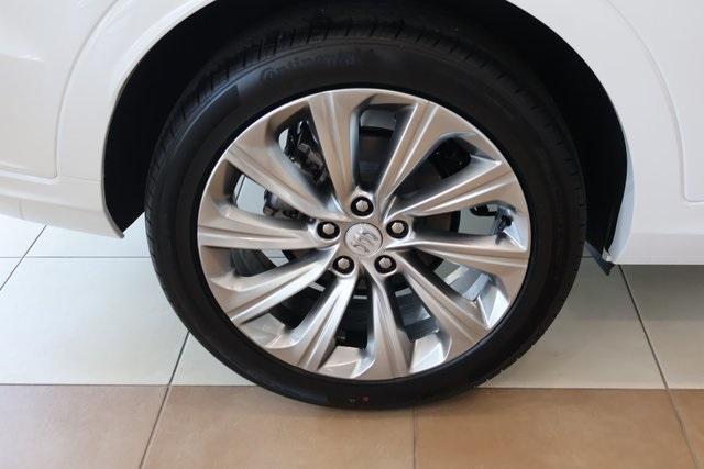 new 2025 Buick Envista car, priced at $32,085
