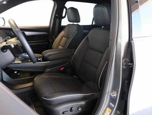 new 2025 Buick Enclave car