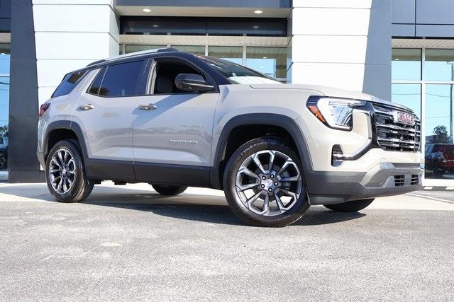 new 2026 GMC Terrain car, priced at $36,180