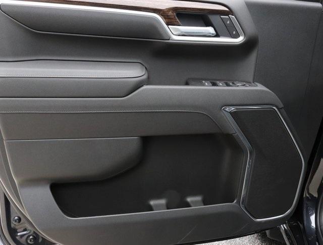 new 2025 GMC Sierra 1500 car