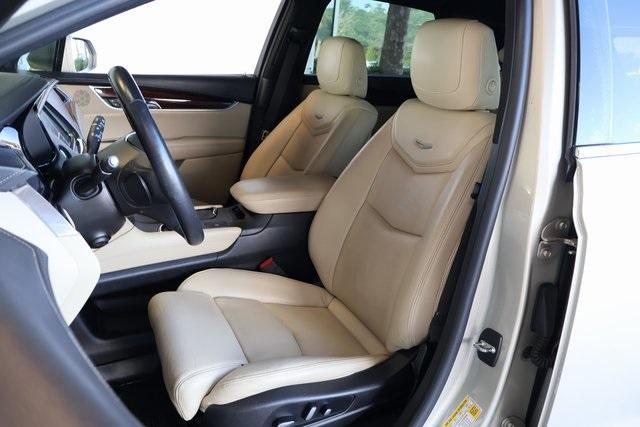 used 2017 Cadillac XT5 car, priced at $13,904