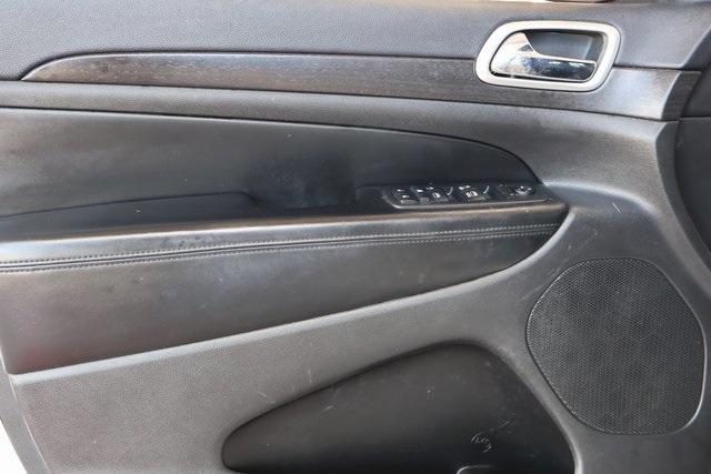 used 2015 Jeep Grand Cherokee car, priced at $13,452