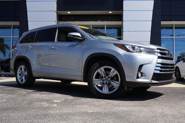 used 2018 Toyota Highlander car, priced at $28,000