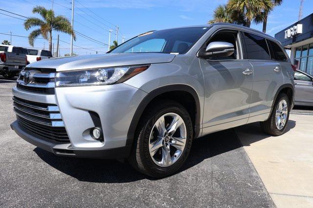 used 2018 Toyota Highlander car, priced at $28,000