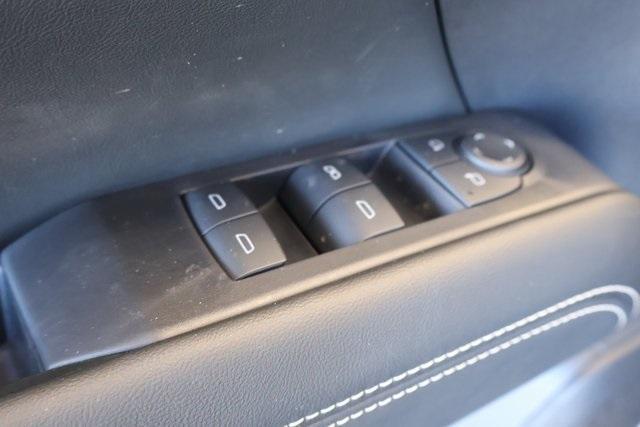 new 2025 GMC Terrain car, priced at $33,140