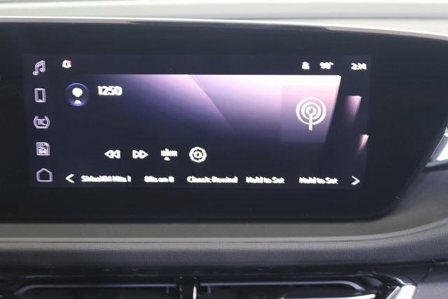 new 2025 Buick Envista car, priced at $30,565