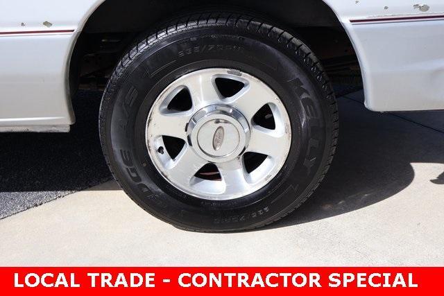 used 2004 Ford E150 car, priced at $4,981