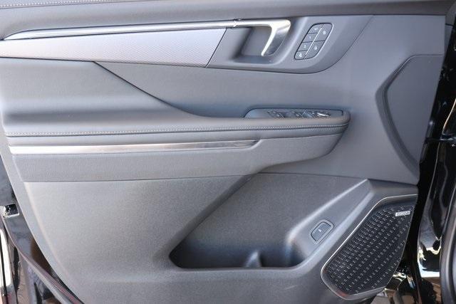 new 2025 Buick Enclave car, priced at $53,285