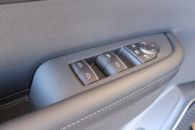 new 2025 Buick Enclave car, priced at $53,285