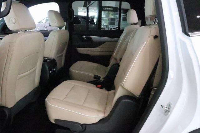 new 2025 Buick Enclave car, priced at $45,395