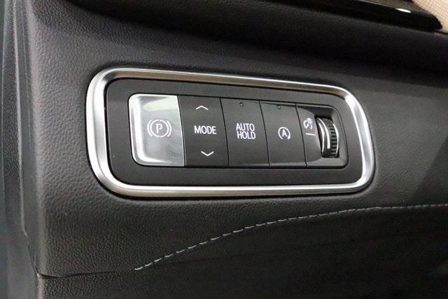 new 2025 Buick Enclave car, priced at $45,395