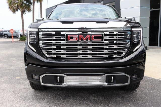 new 2025 GMC Sierra 1500 car, priced at $78,140