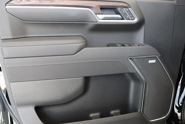 new 2025 GMC Sierra 1500 car