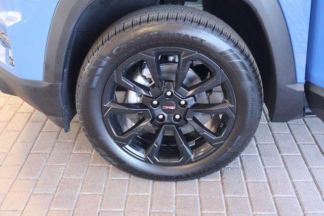 new 2025 GMC Terrain car, priced at $34,035