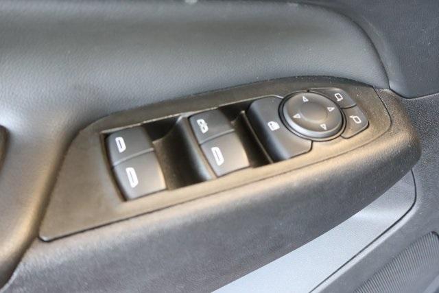 used 2023 Chevrolet Equinox car, priced at $21,469