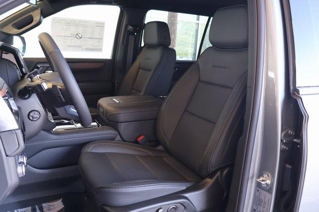used 2025 GMC Yukon XL car, priced at $84,000