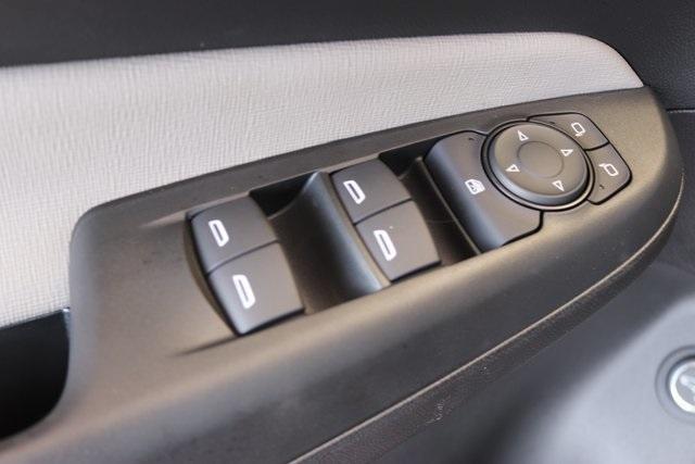 new 2025 Buick Envista car, priced at $31,585