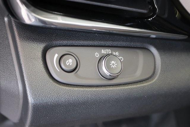 new 2025 Buick Envista car, priced at $31,585