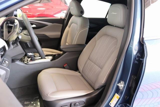 new 2025 Buick Envista car, priced at $31,585