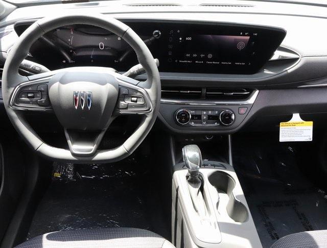 new 2025 Buick Envista car, priced at $27,775