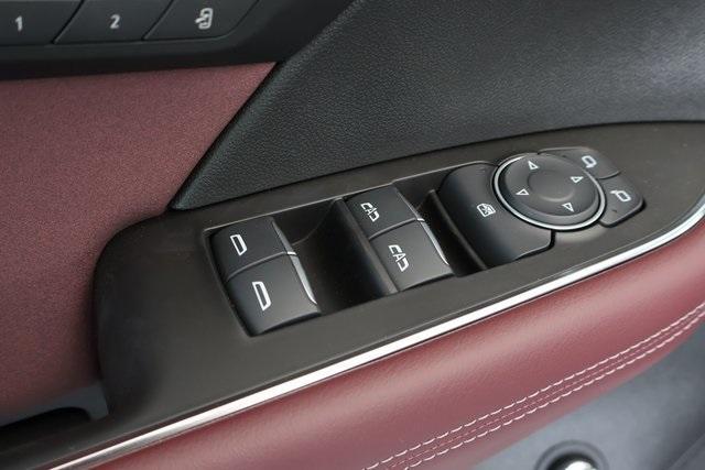 new 2025 Buick Envision car, priced at $43,745