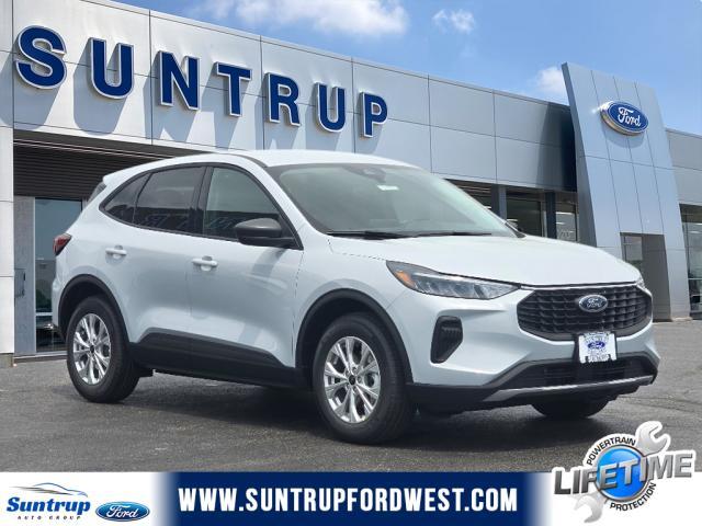 new 2025 Ford Escape car, priced at $25,442