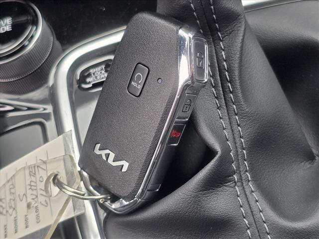 used 2024 Kia Seltos car, priced at $21,778