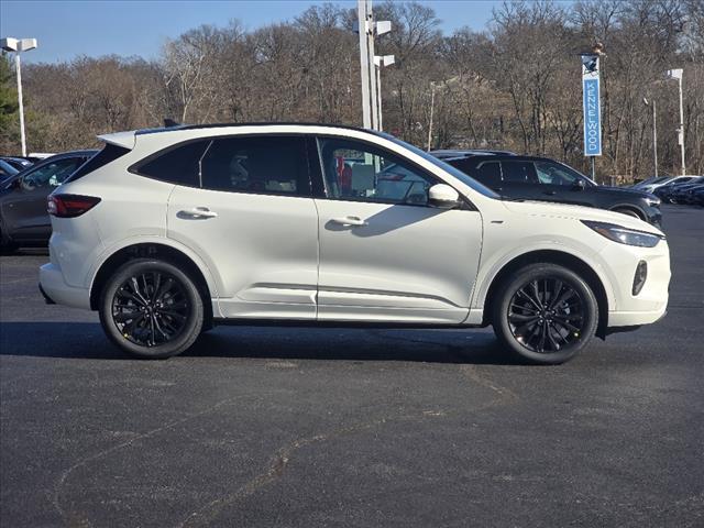 new 2025 Ford Escape car, priced at $42,675