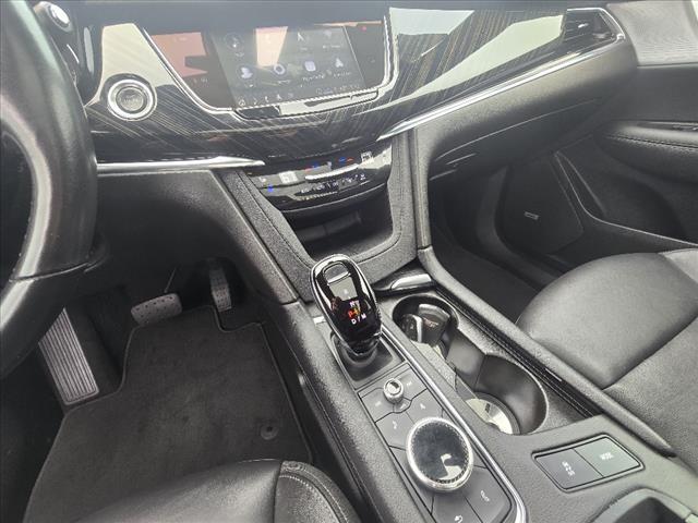 used 2023 Cadillac XT6 car, priced at $31,907