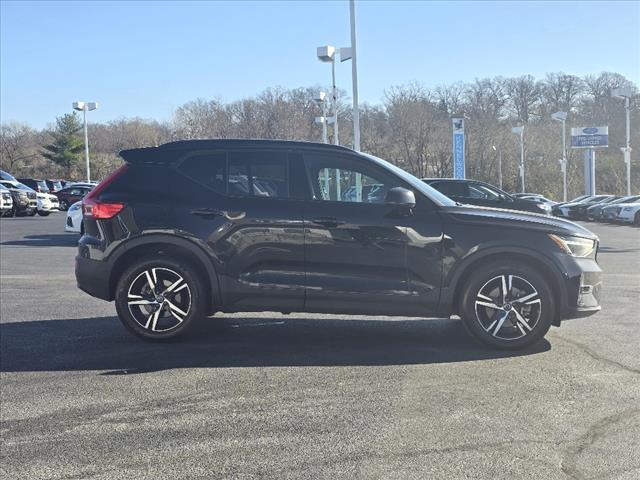 used 2023 Volvo XC40 car, priced at $35,499