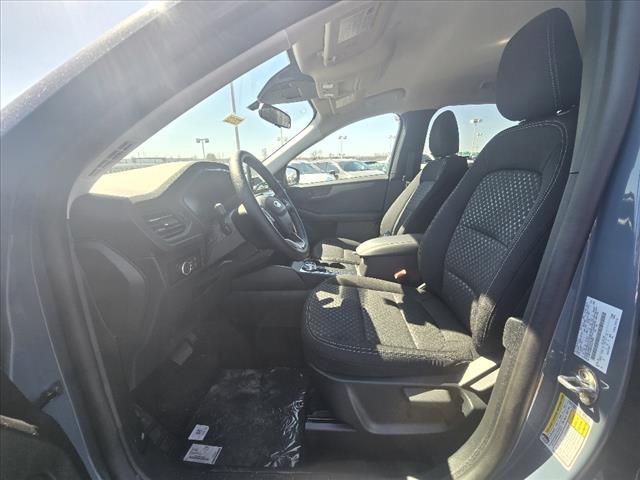 new 2025 Ford Escape car, priced at $29,089