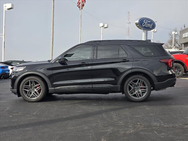 new 2025 Ford Explorer car, priced at $55,854