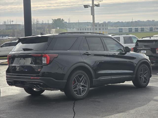 new 2025 Ford Explorer car, priced at $55,854