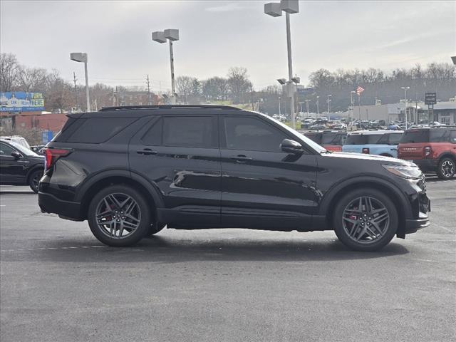 new 2025 Ford Explorer car, priced at $55,854