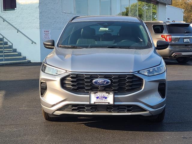 new 2024 Ford Escape car, priced at $30,917