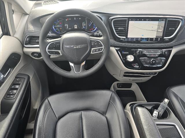 used 2024 Chrysler Pacifica Hybrid car, priced at $32,332