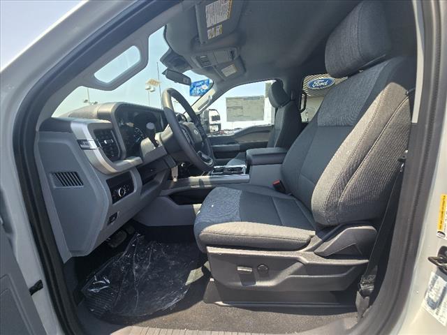 new 2025 Ford F-250 car, priced at $59,815