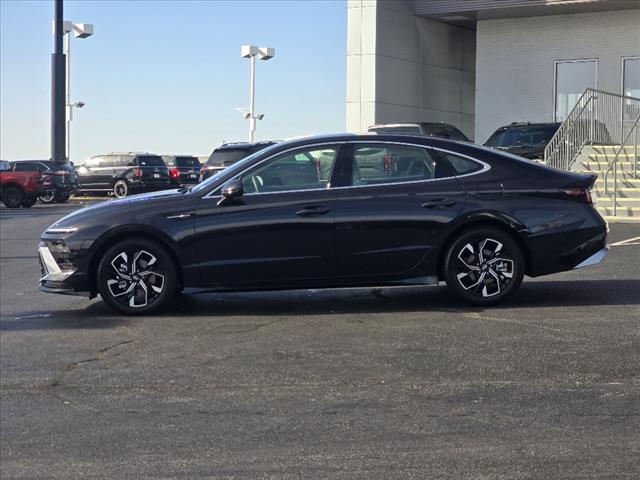 used 2024 Hyundai Sonata car, priced at $27,727