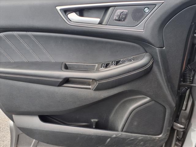 used 2023 Ford Edge car, priced at $30,899
