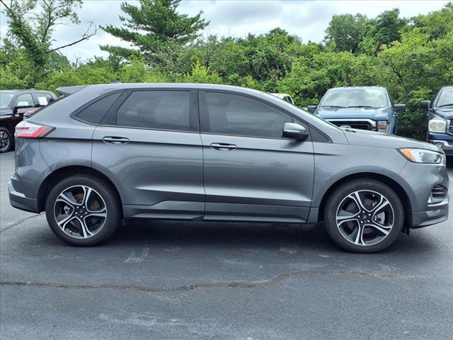 used 2023 Ford Edge car, priced at $30,899
