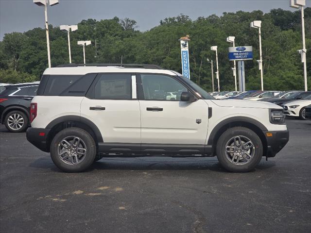 new 2025 Ford Bronco Sport car, priced at $31,657