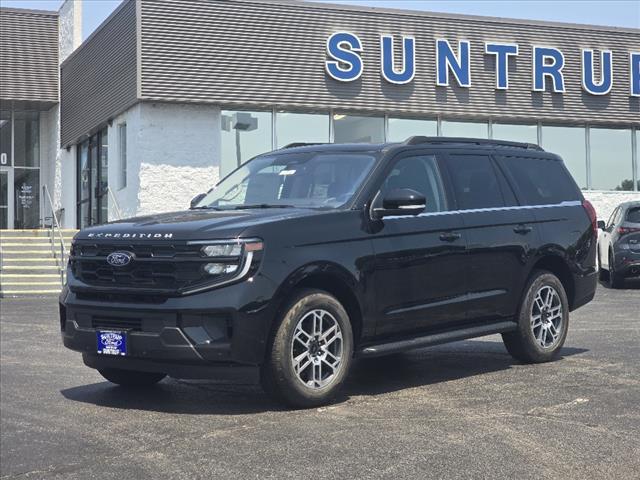 new 2025 Ford Expedition car, priced at $71,210