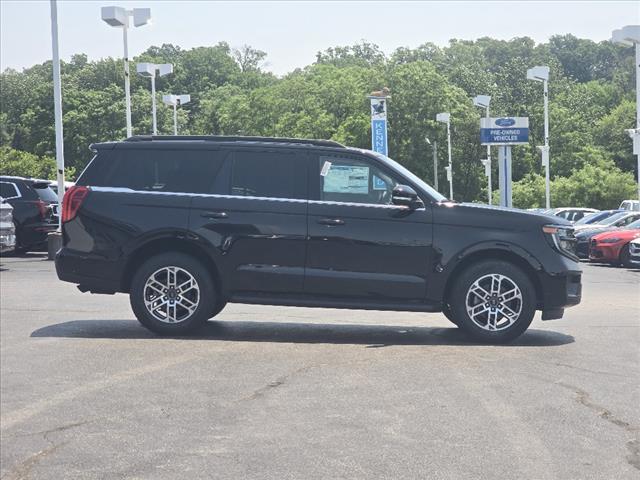 new 2025 Ford Expedition car, priced at $71,210