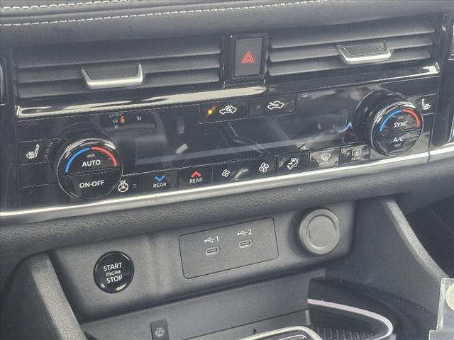 used 2024 Nissan Rogue car, priced at $32,263