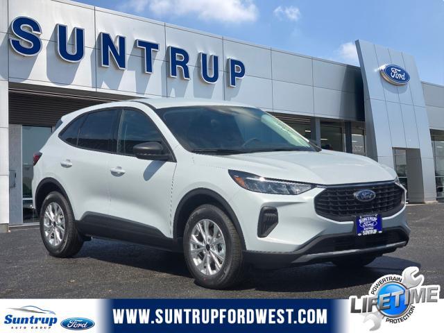 new 2025 Ford Escape car, priced at $30,653