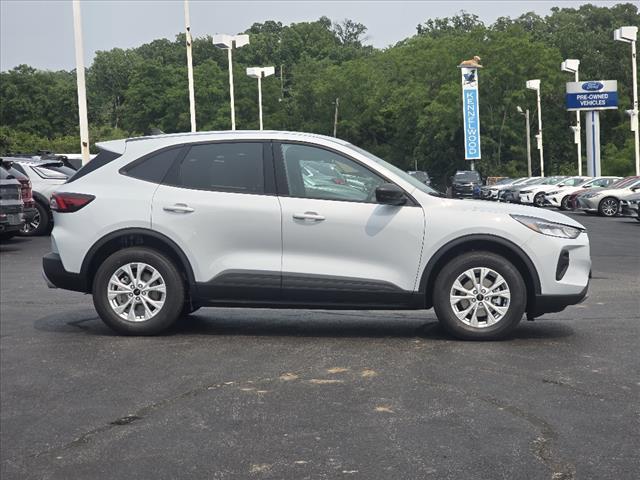 new 2025 Ford Escape car, priced at $31,997