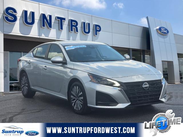 used 2023 Nissan Altima car, priced at $21,774