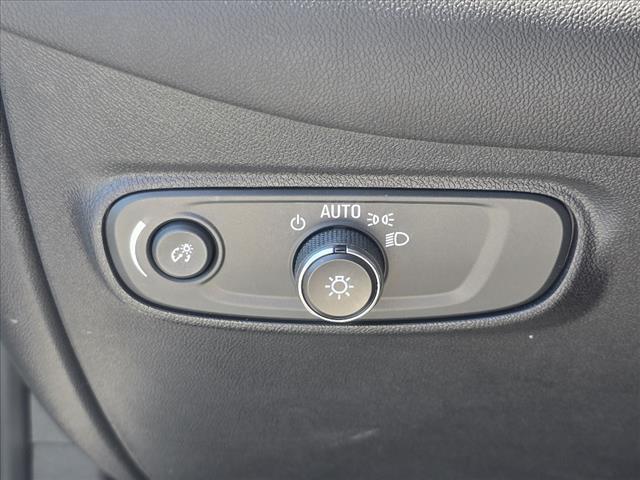 used 2022 Chevrolet Equinox car, priced at $21,371